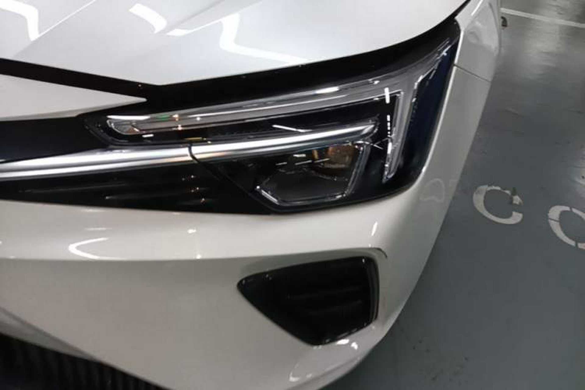 Used Rising ER6 2021 New Dynamic Edition 620km Smart Enjoyment Version Left Front Headlight