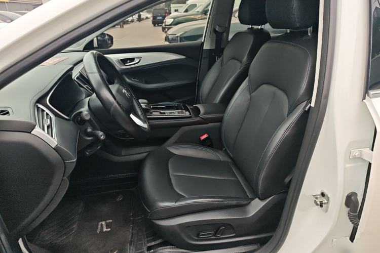 Used Rising ER6 2021 New Dynamic Edition 620km Smart Enjoyment Version Left Front Seat
