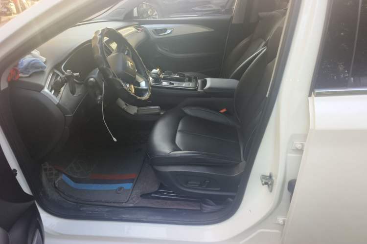 Used Rising ER6 2021 New Dynamic Edition 620km Smart Enjoyment Version Left Front Seat