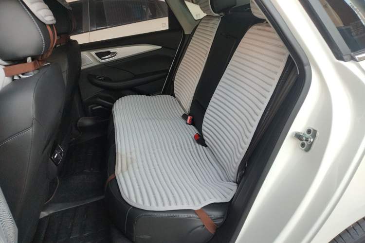 Used Rising ER6 2021 New Dynamic Edition 620km Smart Enjoyment Version Left Rear Seat