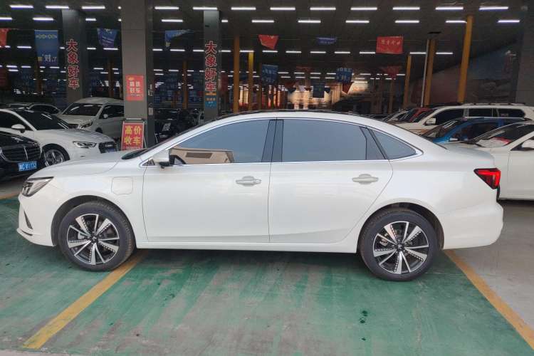 Used Rising ER6 2021 New Dynamic Edition 620km Smart Enjoyment Version Left Side