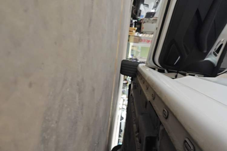 Used Rising ER6 2021 New Dynamic Edition 520km Smart Leading Version Left Side Sill