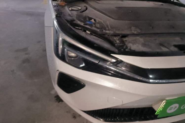 Used Rising ER6 2021 New Dynamic Edition 620km Smart Enjoyment Version Right Front Headlight