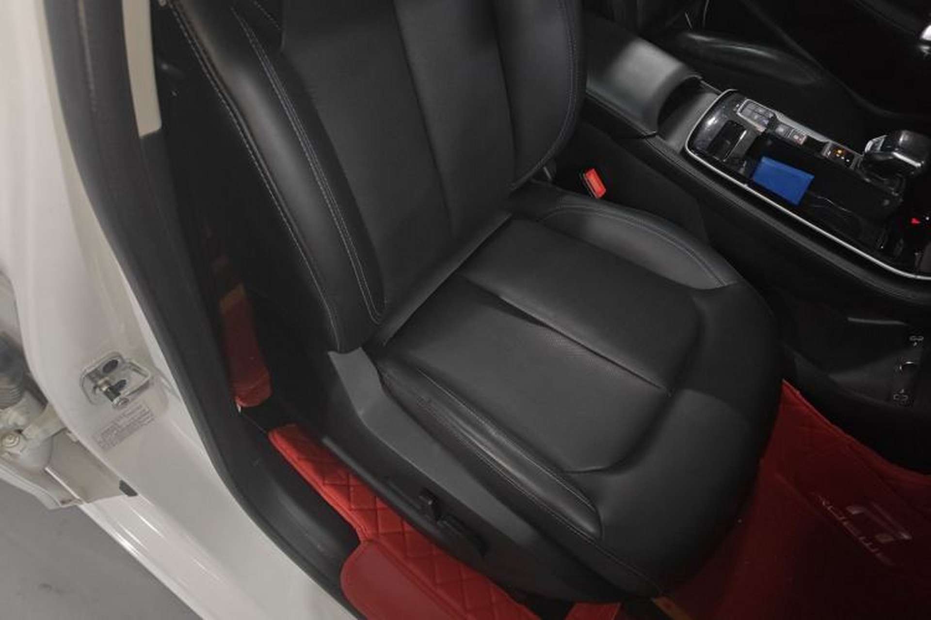 Used Rising ER6 2021 New Dynamic Edition 620km Smart Enjoyment Version Right Front Seat