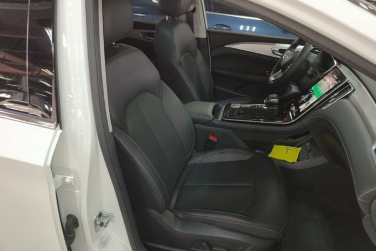 Used Rising ER6 2021 New Dynamic Edition 520km Smart Leading Version Right Front Seat