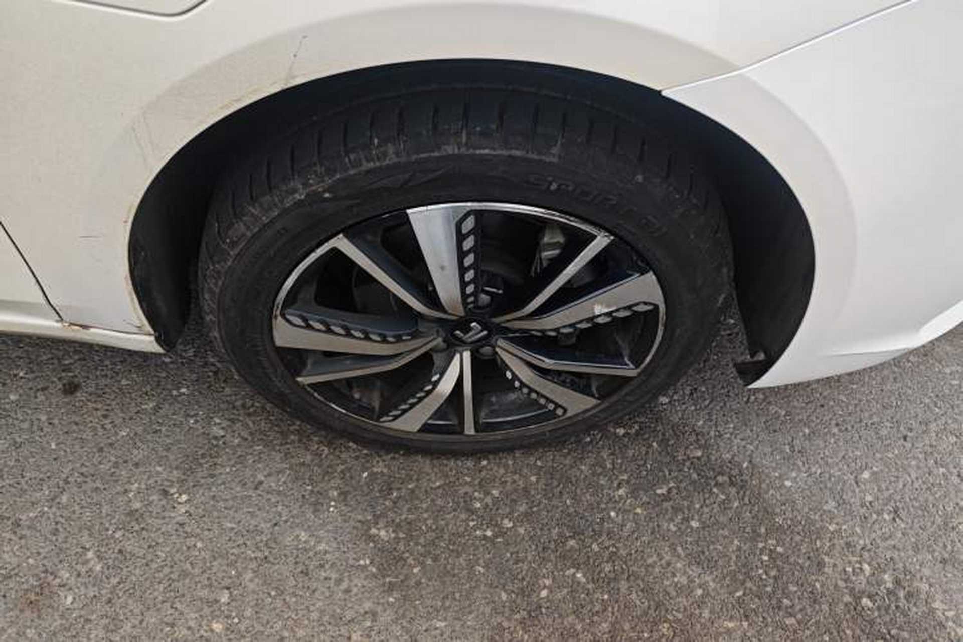 Used Rising ER6 2021 New Dynamic Edition 620km Smart Drive Version Right Front Wheel Hub
