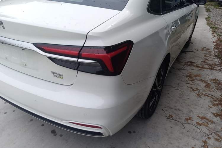 Used Rising ER6 2021 New Dynamic Edition 620km Smart Enjoyment Version Right Rear Taillight