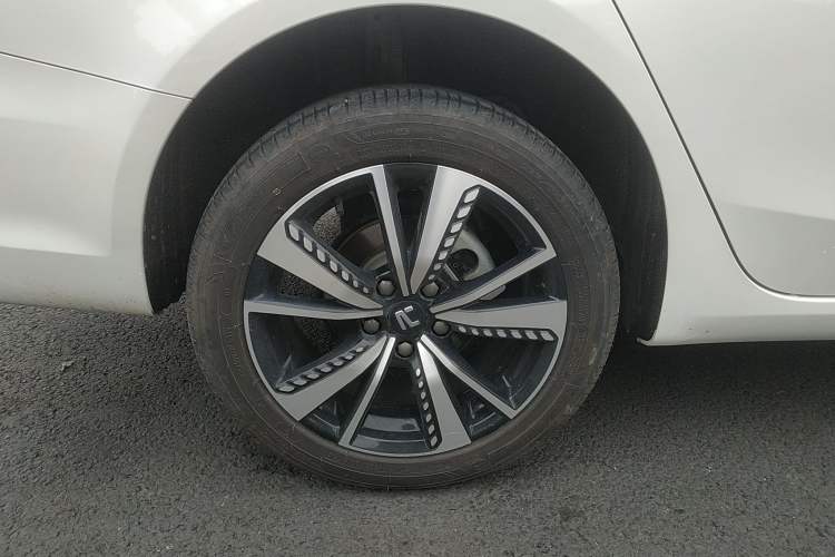 Used Rising ER6 2021 New Dynamic Edition 620km Smart Drive Version Right Rear Wheel Hub