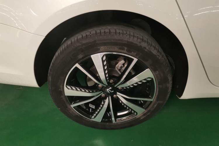 Used Rising ER6 2021 New Dynamic Edition 620km Smart Enjoyment Version Right Rear Wheel Hub