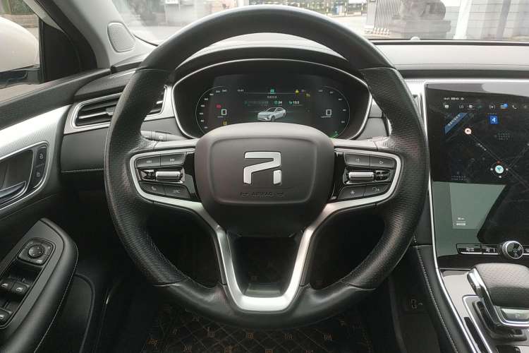 Used Rising ER6 2021 New Dynamic Edition 620km Smart Drive Version Steering Wheel