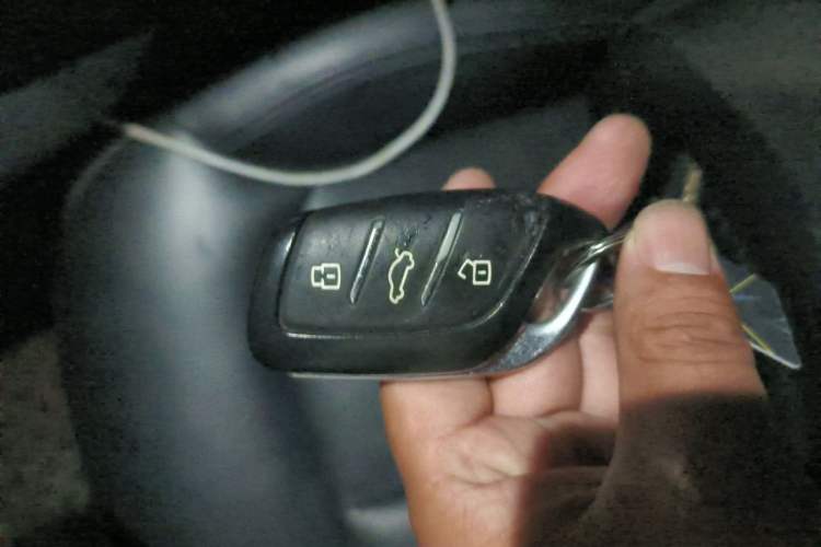 Used Rising ER6 2021 New Dynamic Edition 620km Smart Enjoyment Version Vehicle Key