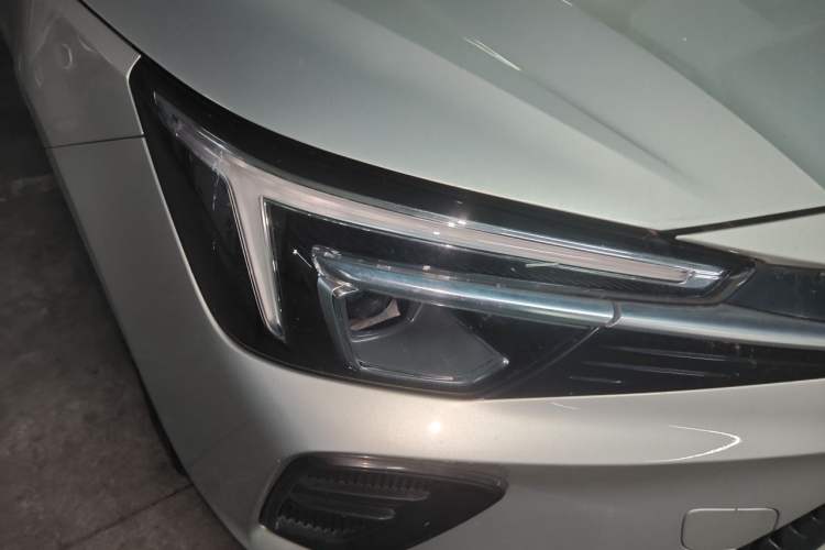 Used Rising ER6 2021 New Dynamic Edition 620km Smart Drive Version Exterior 6