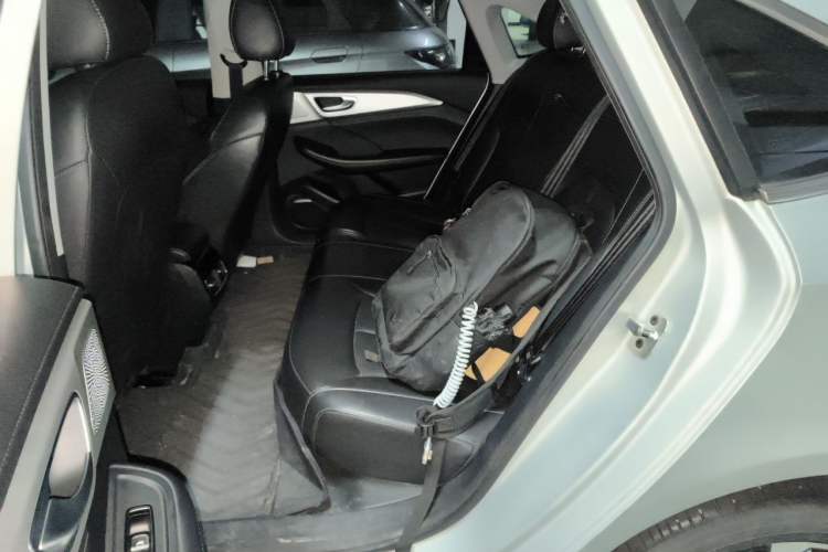 Used Rising ER6 2021 New Dynamic Edition 620km Smart Drive Version Left Rear Seat