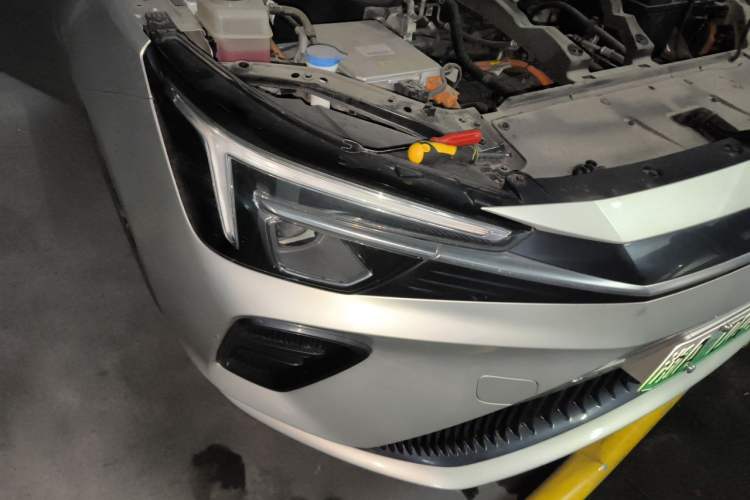 Used Rising ER6 2021 New Dynamic Edition 620km Smart Drive Version Right Front Headlight