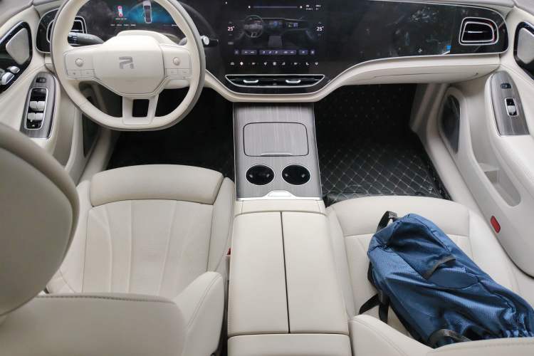 Used Rising F7 2023 Advanced Edition Center Console