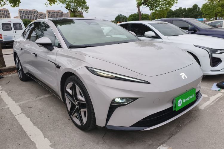 Used Rising F7 2023 Long-Range Edition Exterior 2