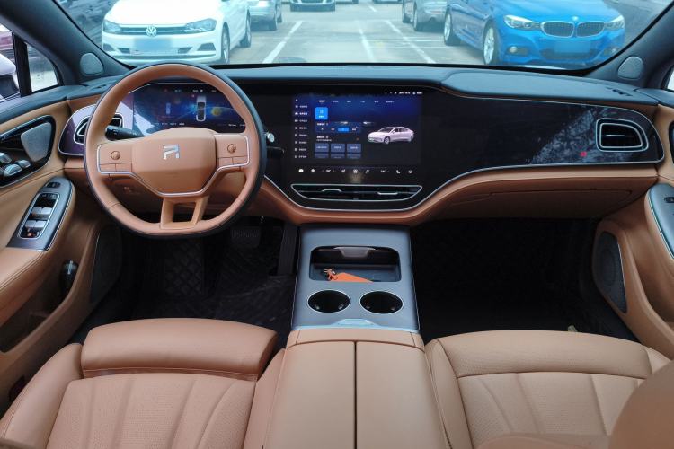 Used Rising F7 2023 Long-Range Edition Interior 2