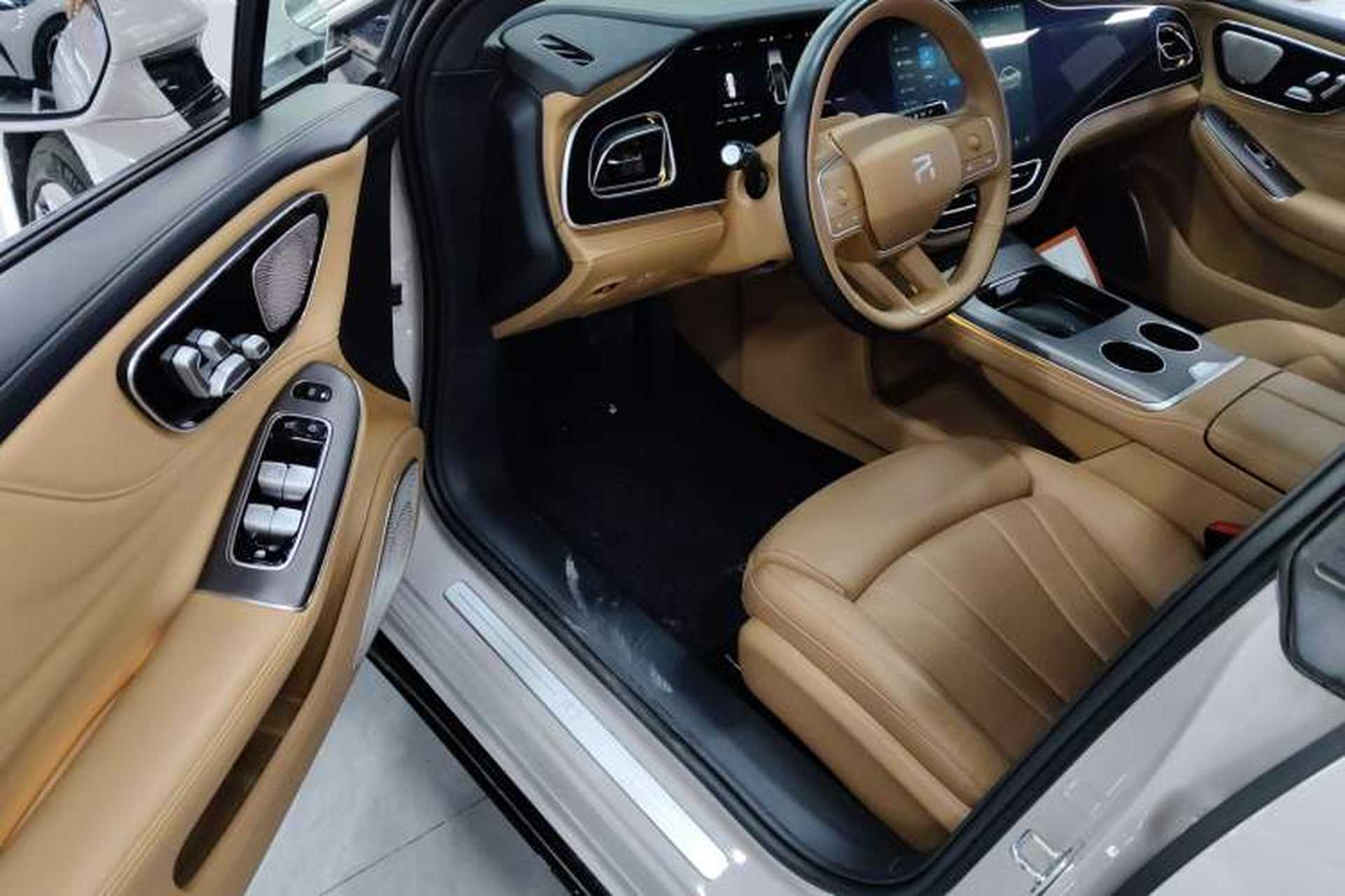 Used Rising F7 2023 Advanced Edition Interior 3