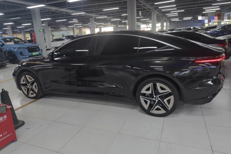 Used Rising F7 2023 Advanced Edition Exterior 1