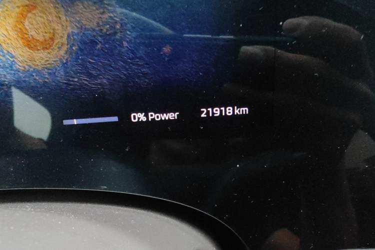 Used Rising F7 2023 Advanced Edition Odometer Close Up