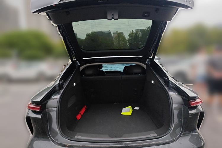 Used Rising F7 2023 Advanced Edition Trunk
