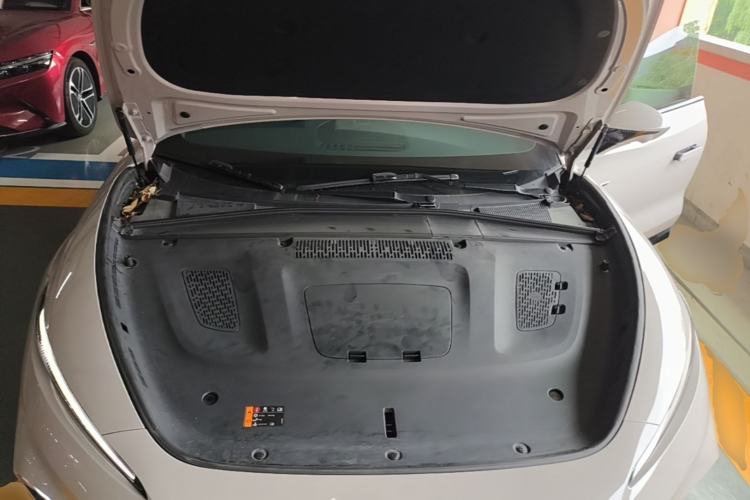 Used Rising F7 2023 Long-Range Edition Engine Bay