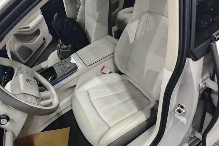 Used Rising F7 2023 Revised Version Long-Range Pro Edition Left Front Seat