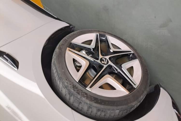 Used Rising F7 2023 Long-Range Edition Left Front Wheel Hub