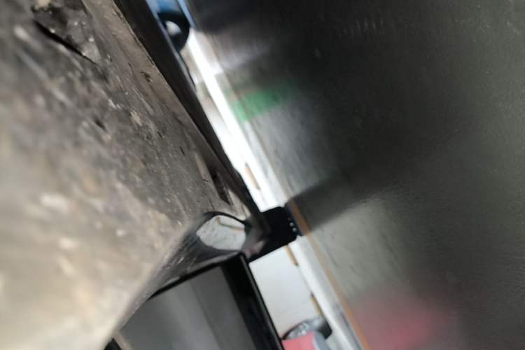 Used Rising F7 2023 Long-Range Edition Right Side Sill