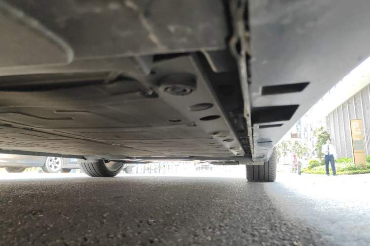 Used Rising F7 2023 Advanced Edition Chassis Front Left