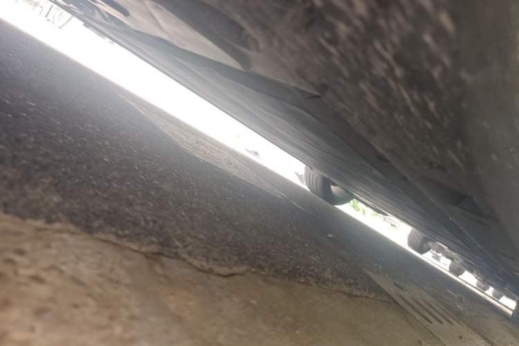 Used Rising F7 2023 Long-Range Edition Chassis Front Left