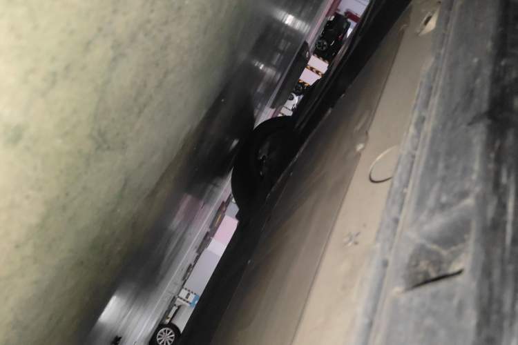 Used Rising F7 2023 Long-Range Edition Chassis Front Right