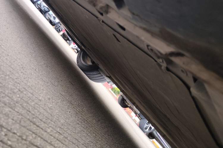 Used Rising F7 2023 Advanced Edition Chassis Front Right