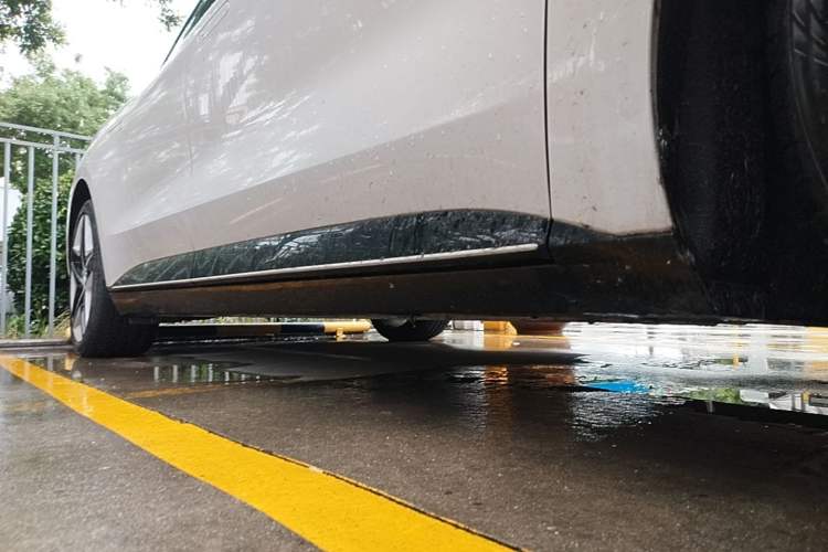Used Rising F7 2023 Advanced Edition Chassis Front Right