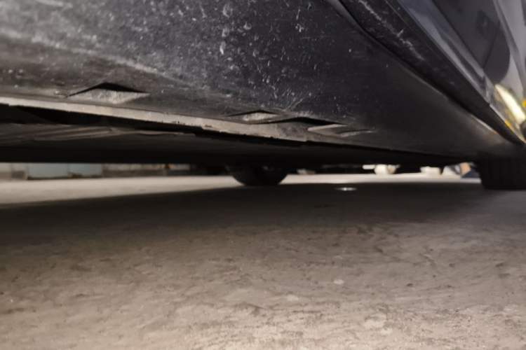 Used Rising F7 2023 Long-Range Pro Edition Chassis Rear Right