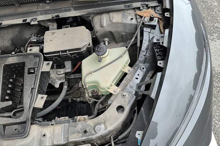 Used Rising F7 2023 Advanced Edition Engine Bay Left