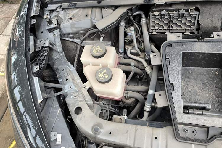 Used Rising F7 2023 Advanced Edition Engine Bay Right