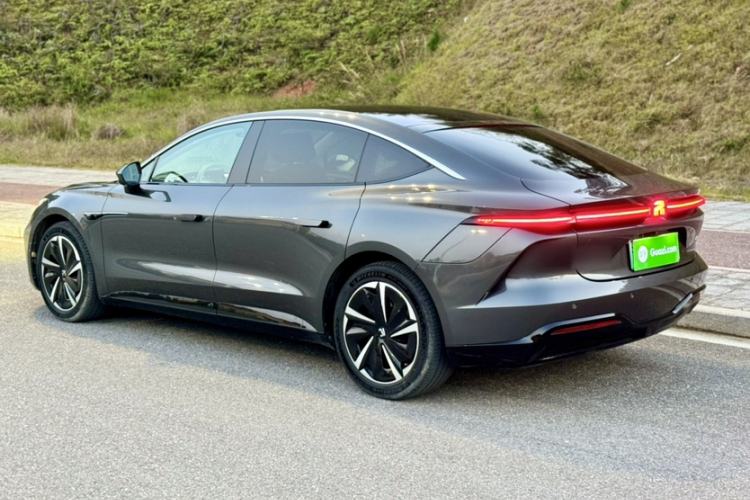 Used Rising F7 2023 Long-Range Edition Exterior 3