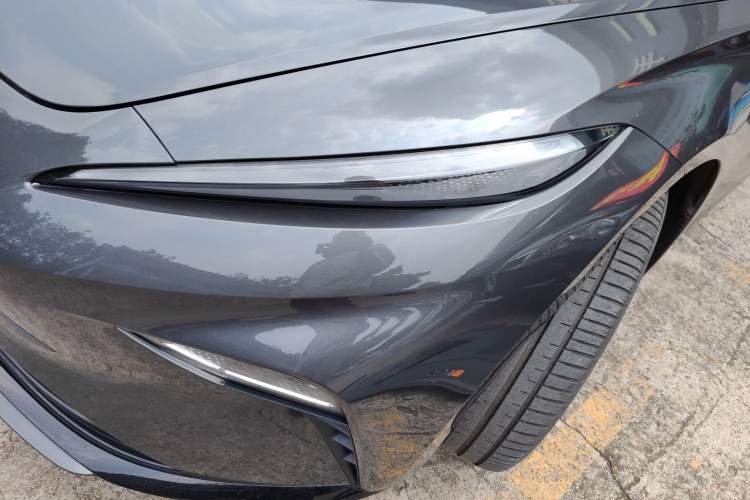 Used Rising F7 2023 Advanced Edition Exterior 4