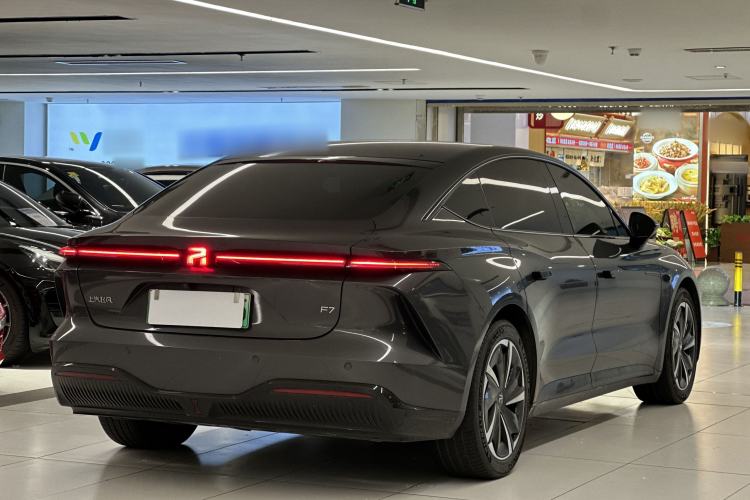 Used Rising F7 2023 Long-Range Edition Exterior 5