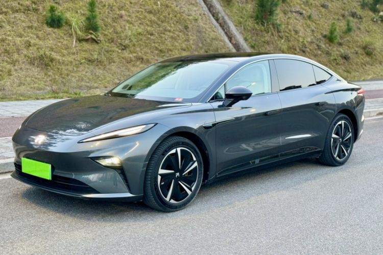Used Rising F7 2023 Long-Range Edition Exterior 5