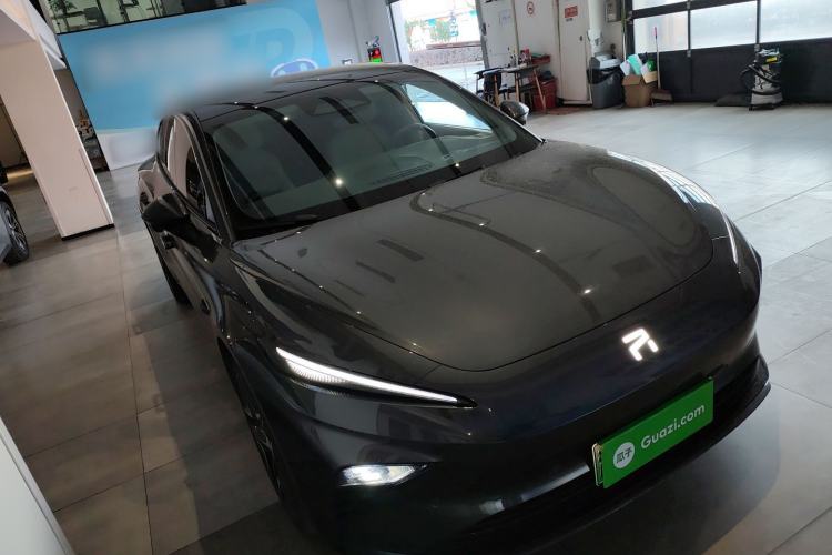 Used Rising F7 2023 Performance Pro Edition Front Right 45 Deg