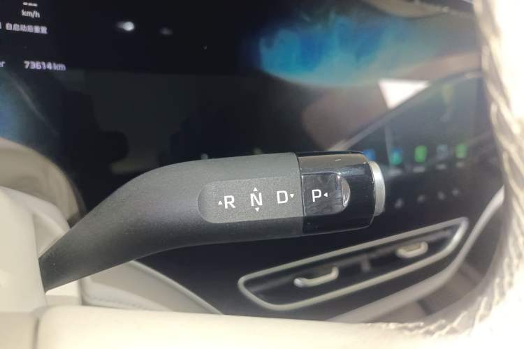 Used Rising F7 2023 Long-Range Pro Edition Gear Lever