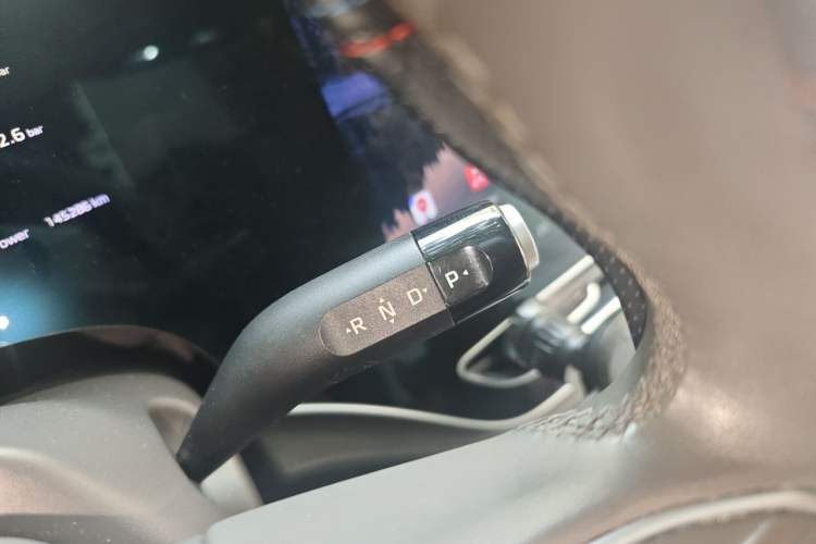 Used Rising F7 2023 Long-Range Edition Gear Lever