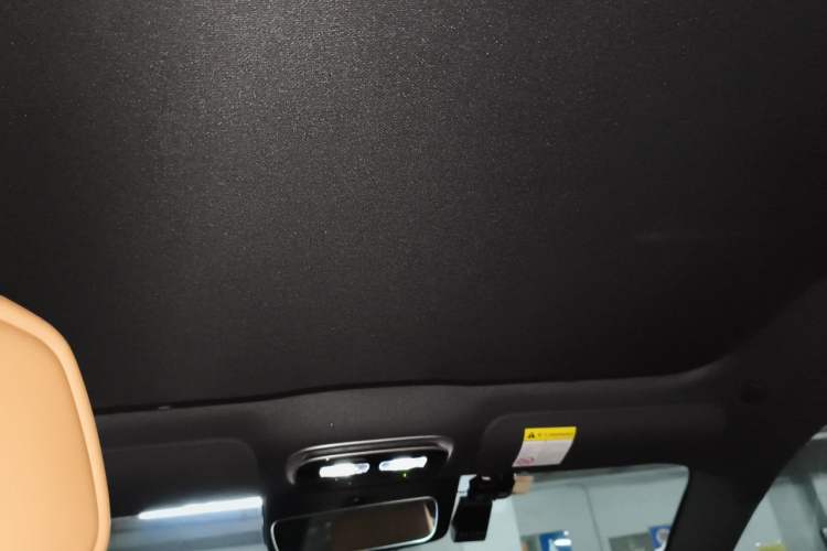 Used Rising F7 2023 Long-Range Pro Edition Headliner
