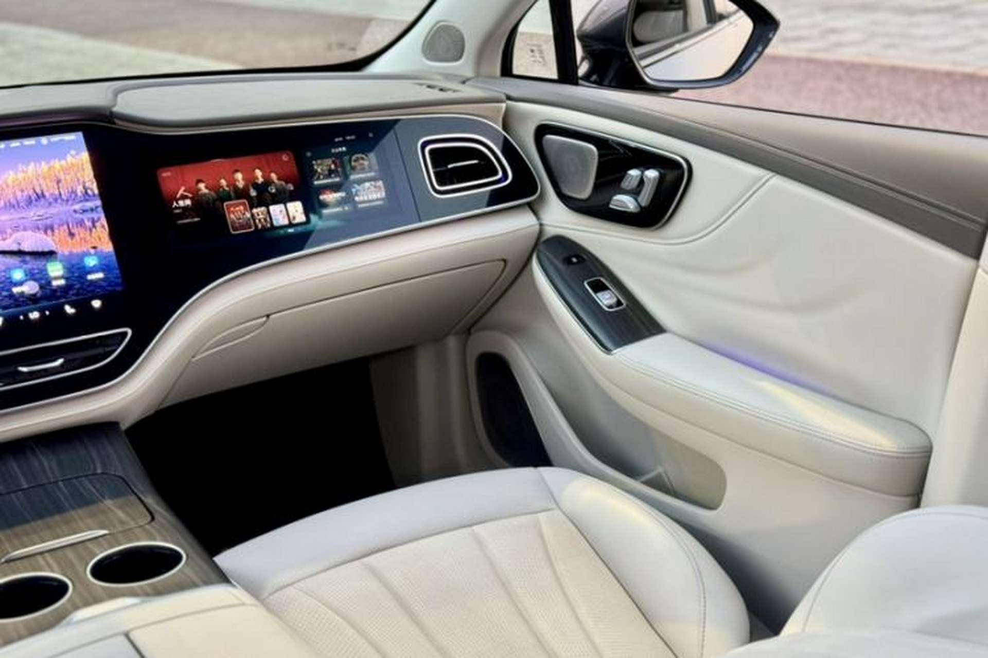 Used Rising F7 2023 Long-Range Edition Interior 10