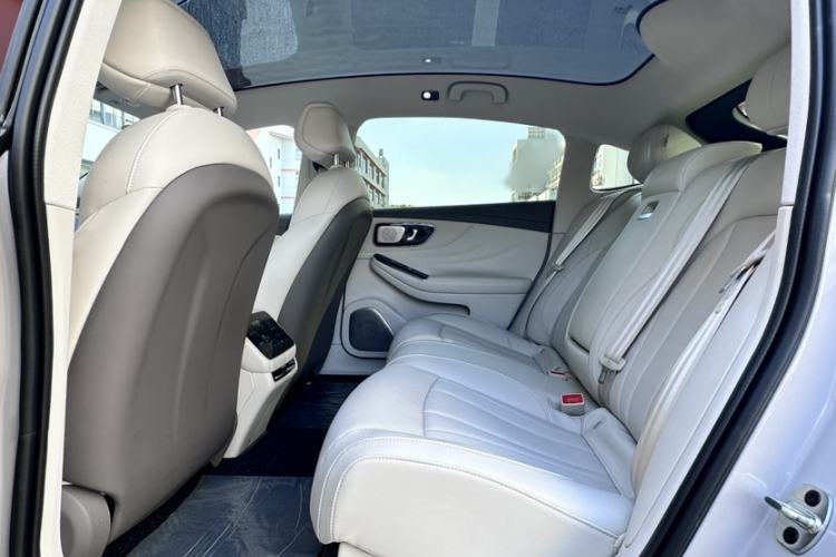 Used Rising F7 2023 Revised Version Performance Pro Edition Interior 12