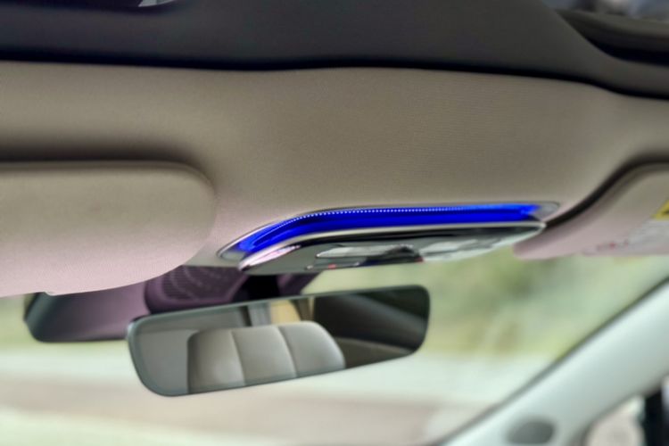 Used Rising F7 2023 Long-Range Edition Interior 12