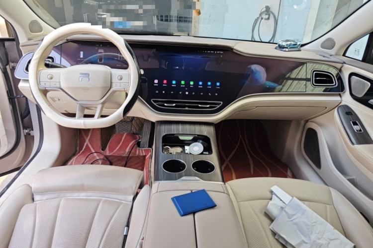 Used Rising F7 2023 Advanced Edition Interior 2