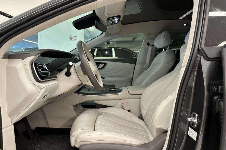 Used Rising F7 2023 Long-Range Edition Interior 4